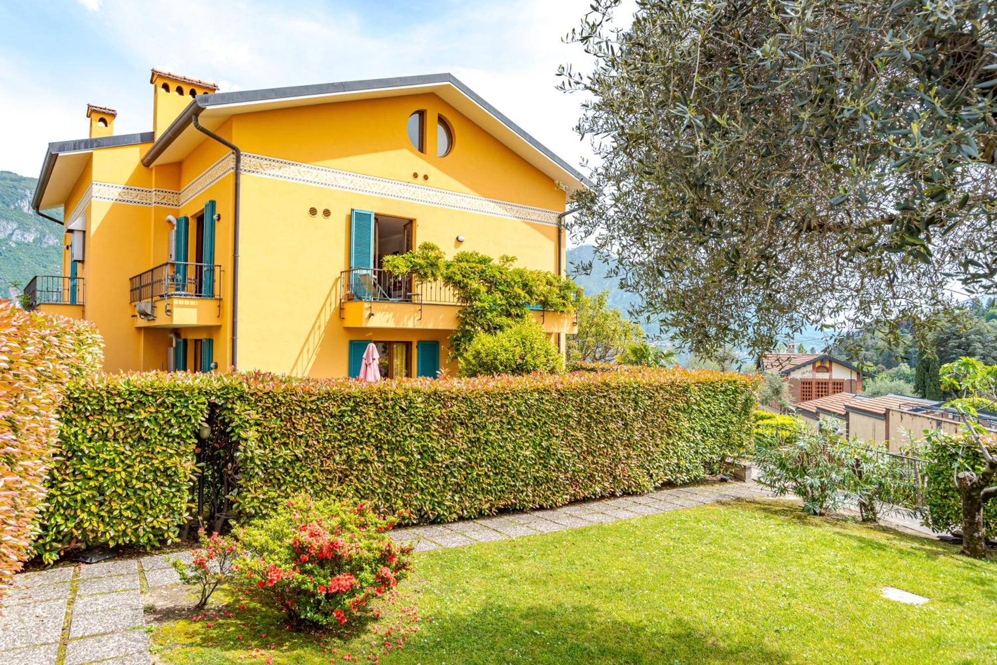 Pearl Of The Lake Apartment, Bellagio, Breathtaking Views And Good Vibes Exteriör bild